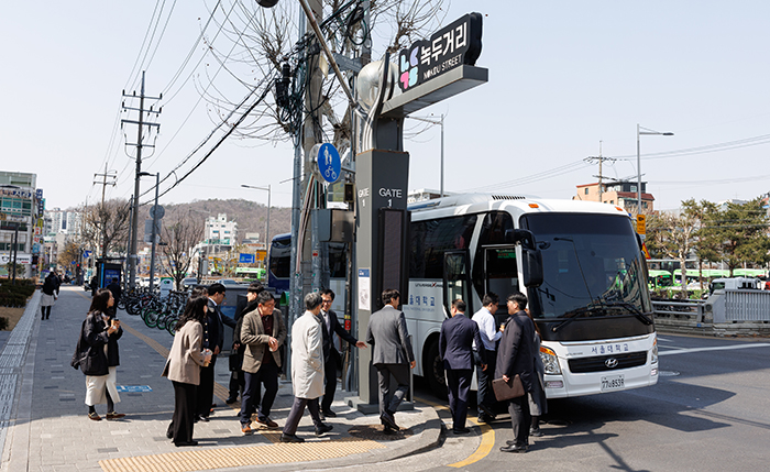 대학동 고시촌 점심 상생버스